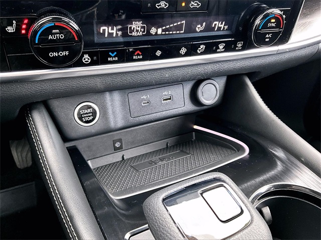 2022 Nissan Rogue Platinum - Photo 28