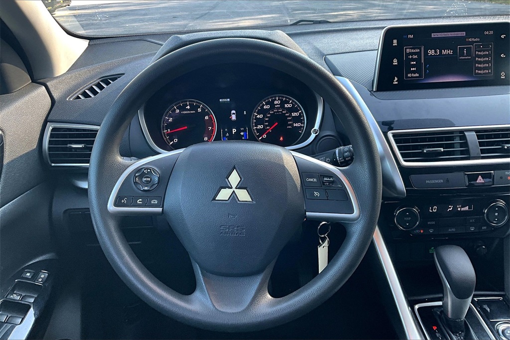 2019 Mitsubishi Eclipse Cross LE - Photo 17
