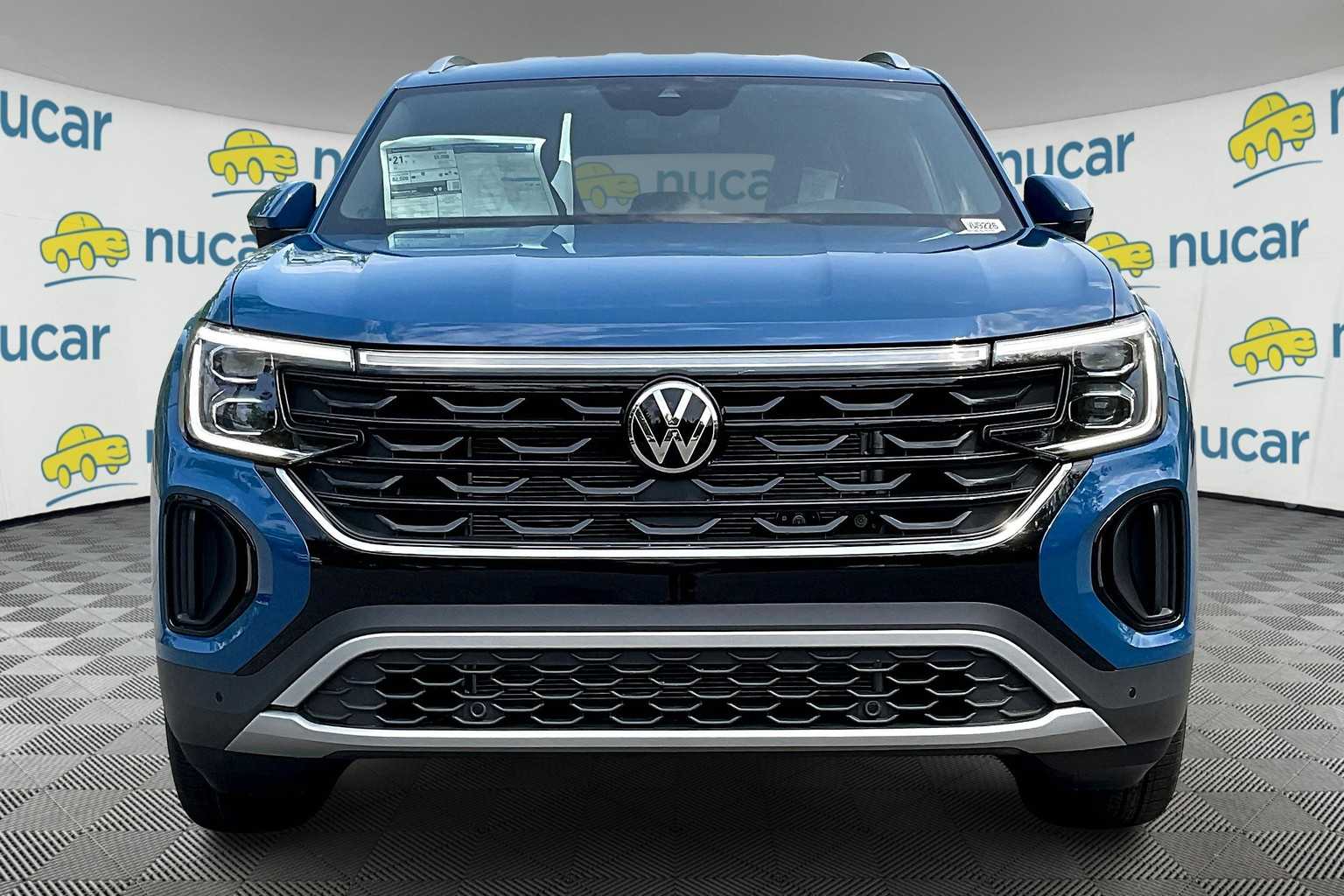 2025 Volkswagen Atlas Cross Sport 2.0T SE w/Technology - Photo 3