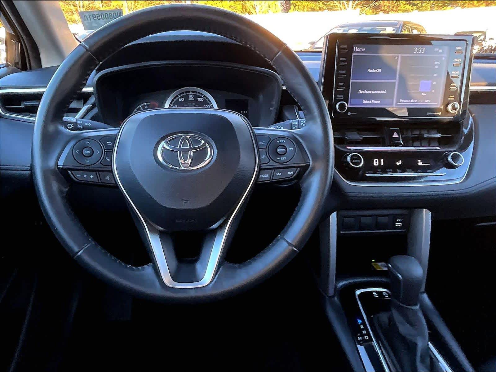 2022 Toyota Corolla Cross LE - Photo 17