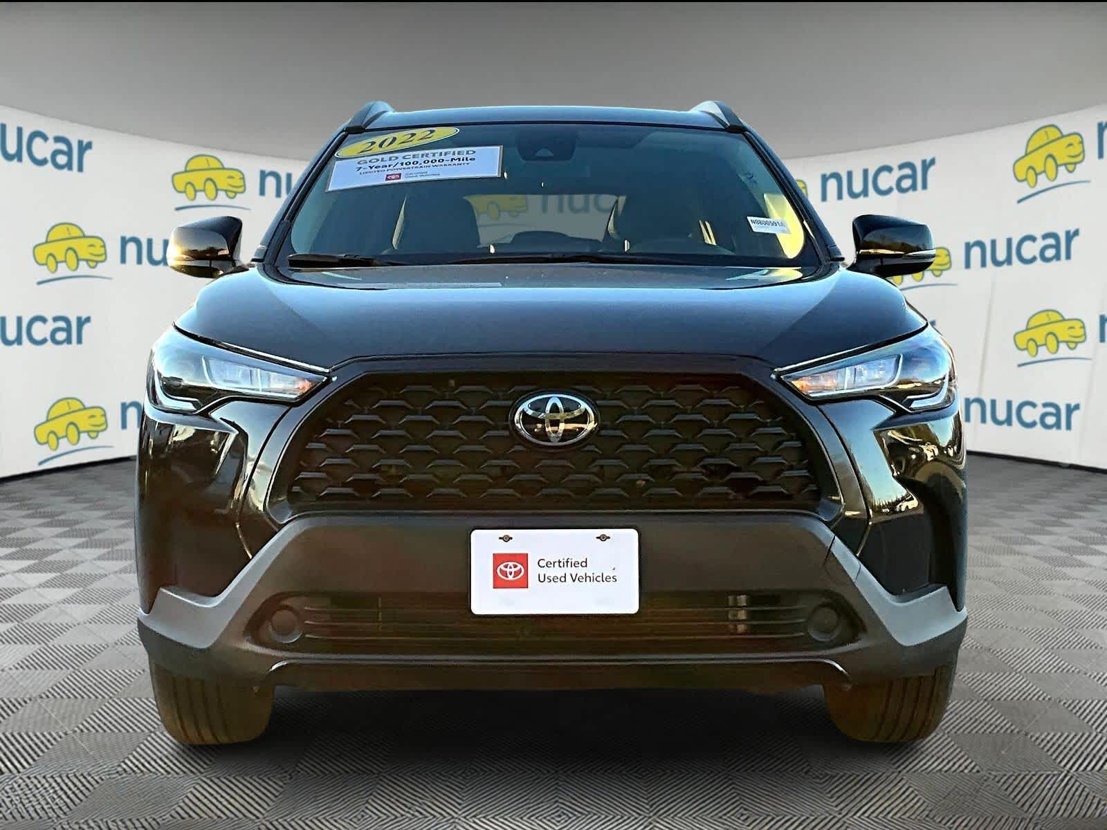 2022 Toyota Corolla Cross LE - Photo 2