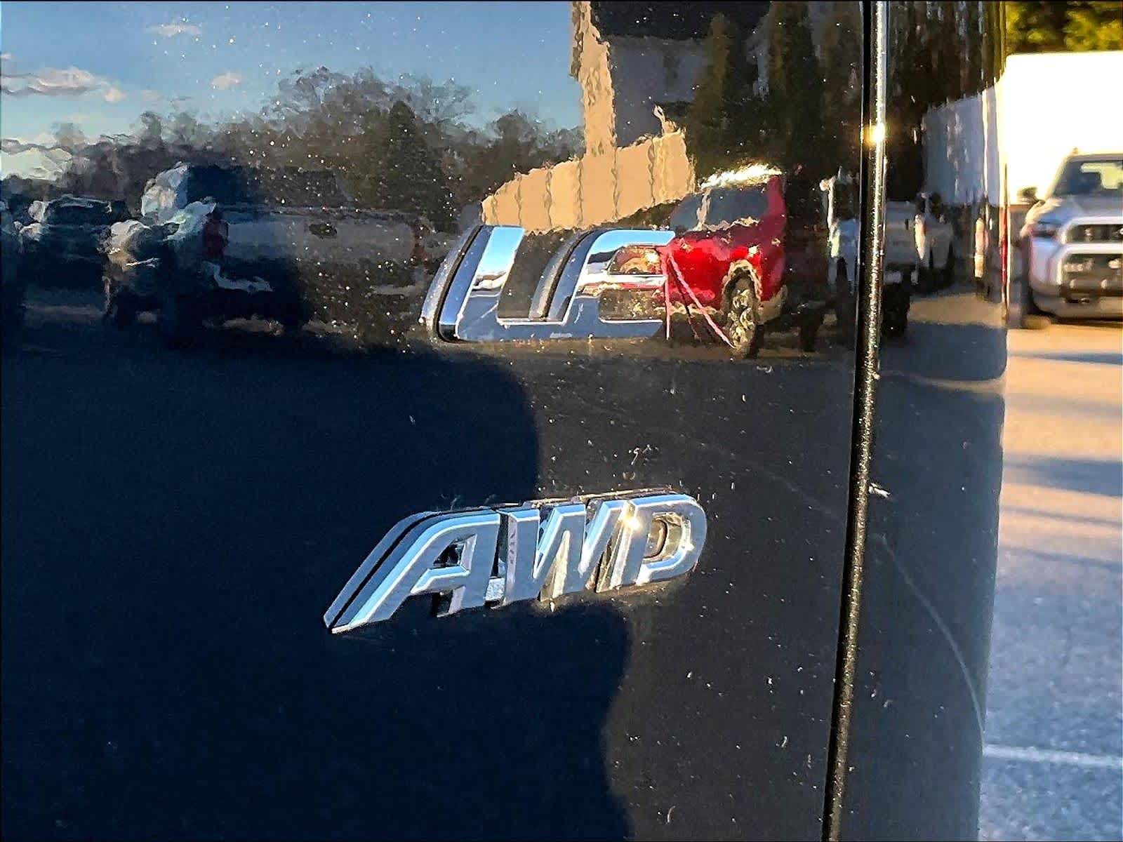 2022 Toyota Corolla Cross LE - Photo 29