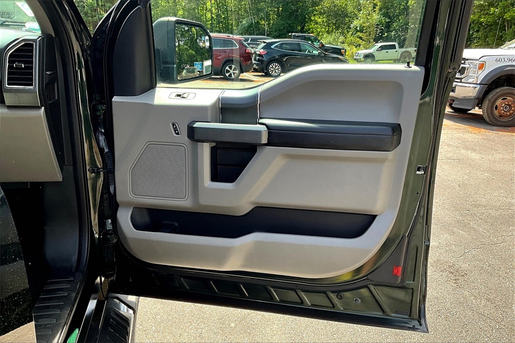 2016 Ford F-150 XLT - Photo 12