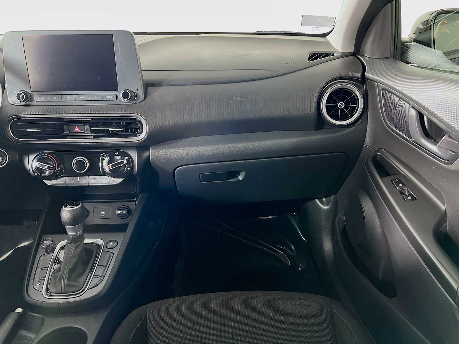 2023 Hyundai Kona SEL - Photo 21