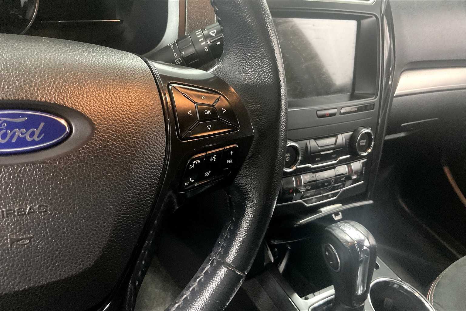 2018 Ford Explorer XLT - Photo 24