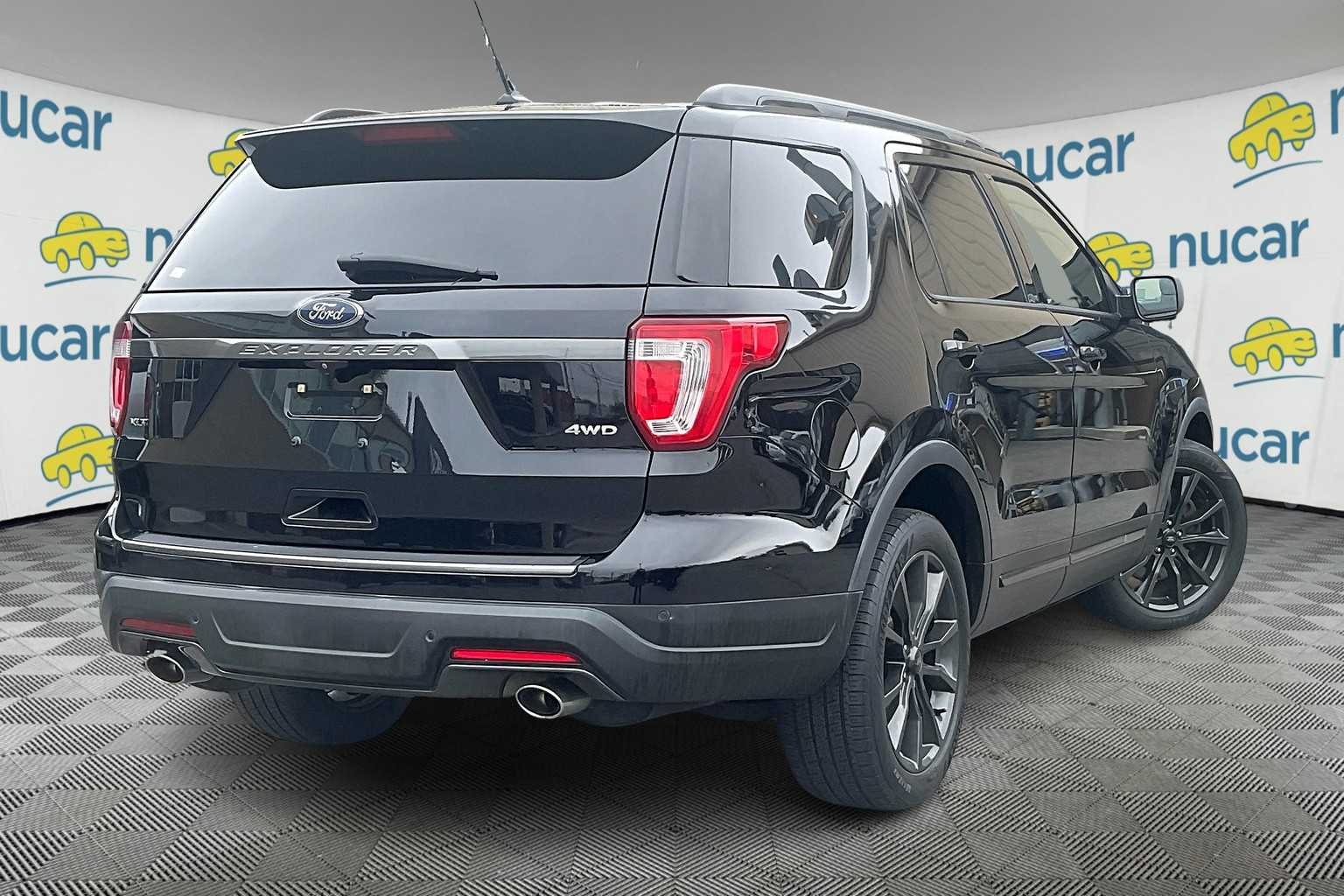 2018 Ford Explorer XLT - Photo 6