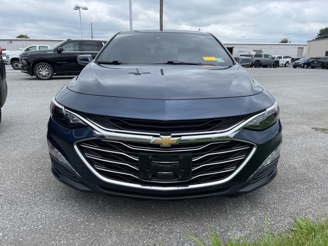 2021 Chevrolet Malibu LT - Photo 2