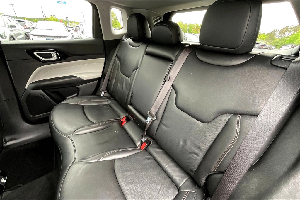 2022 Jeep Compass Limited - Photo 14