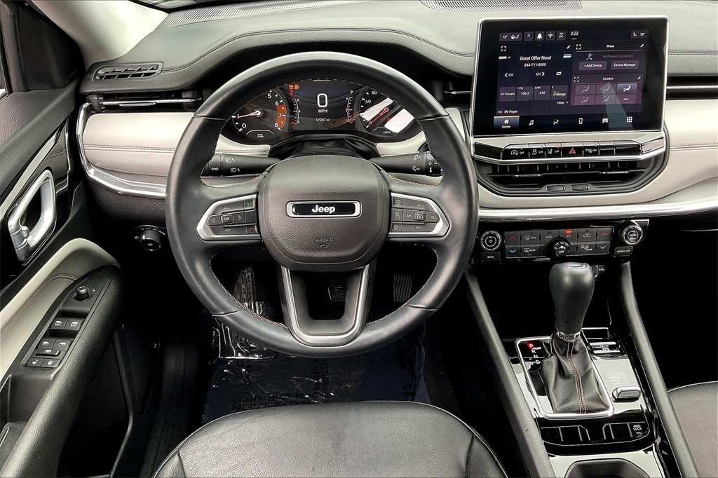 2022 Jeep Compass Limited - Photo 16