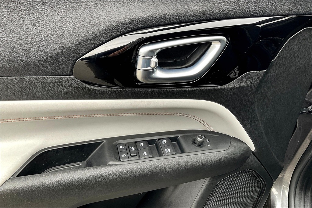 2022 Jeep Compass Limited - Photo 36
