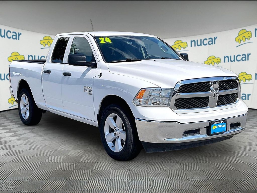 2024 Ram 1500 Classic SLT