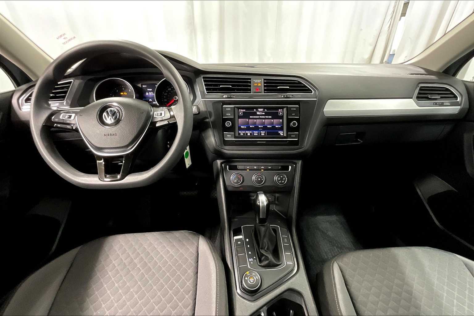 2020 Volkswagen Tiguan S - Photo 21
