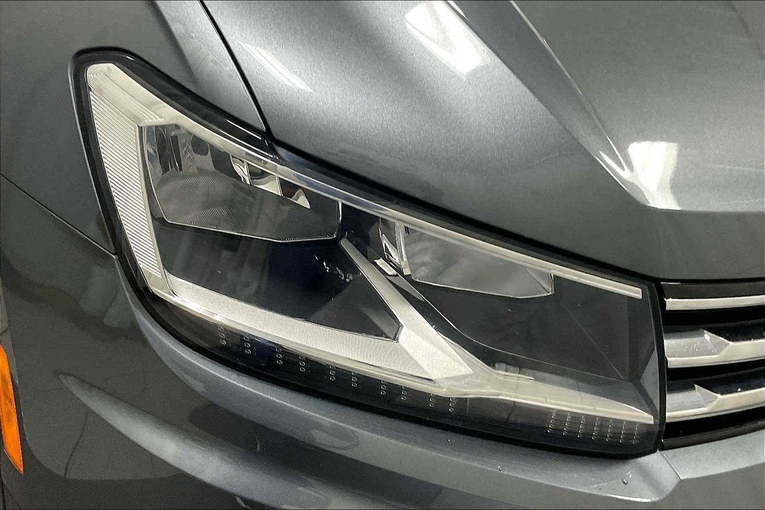 2020 Volkswagen Tiguan S - Photo 31