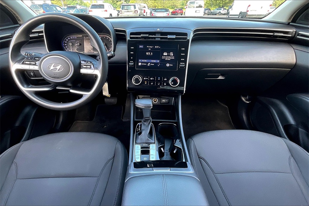 2022 Hyundai Tucson SE - Photo 20