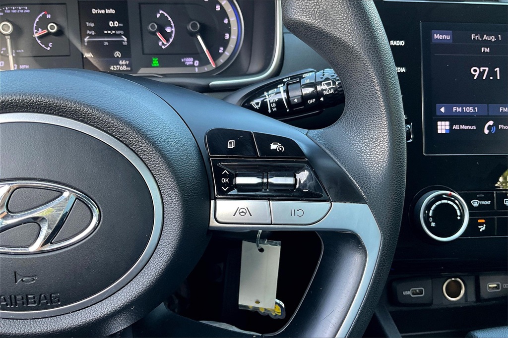 2022 Hyundai Tucson SE - Photo 23