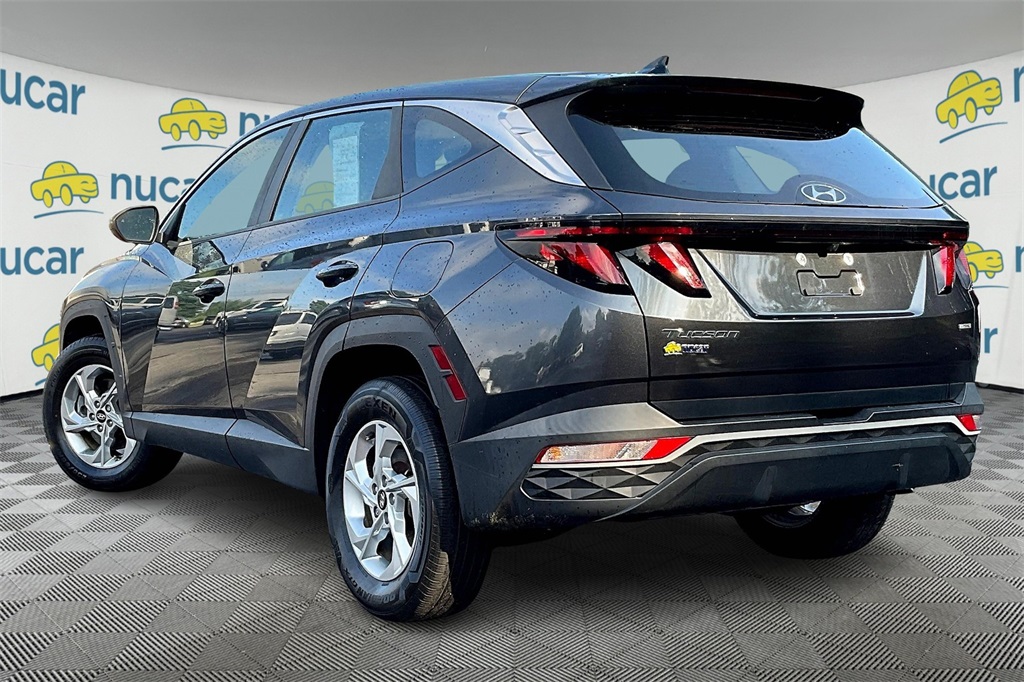 2022 Hyundai Tucson SE - Photo 4