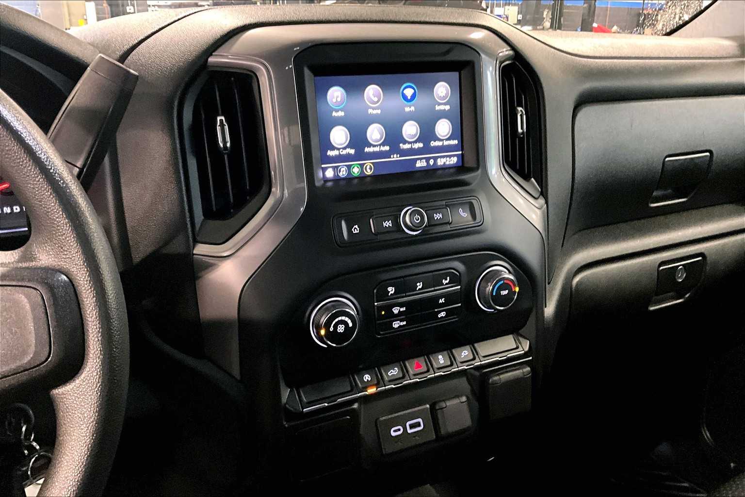 2021 Chevrolet Silverado 1500 Custom - Photo 18