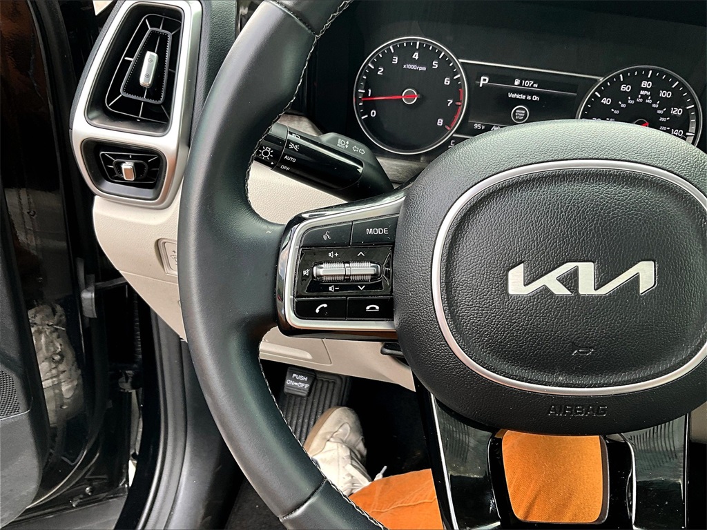 2022 Kia Sorento S - Photo 24