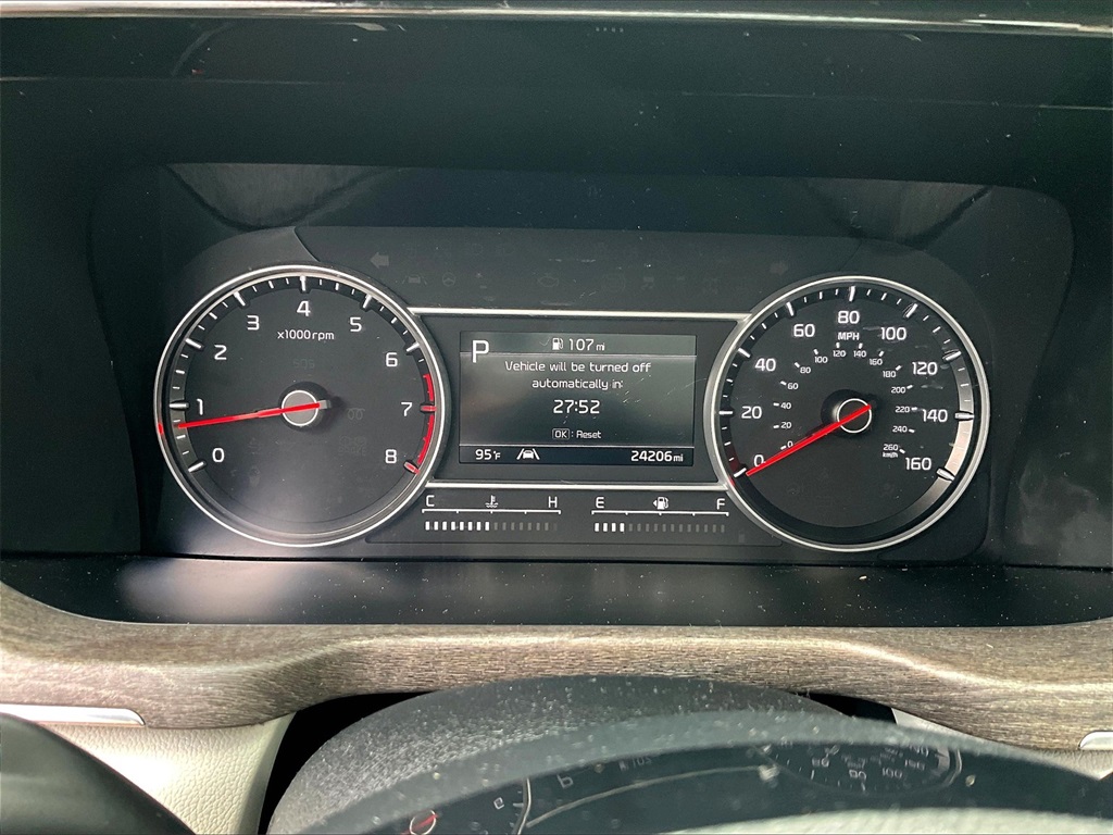 2022 Kia Sorento S - Photo 26