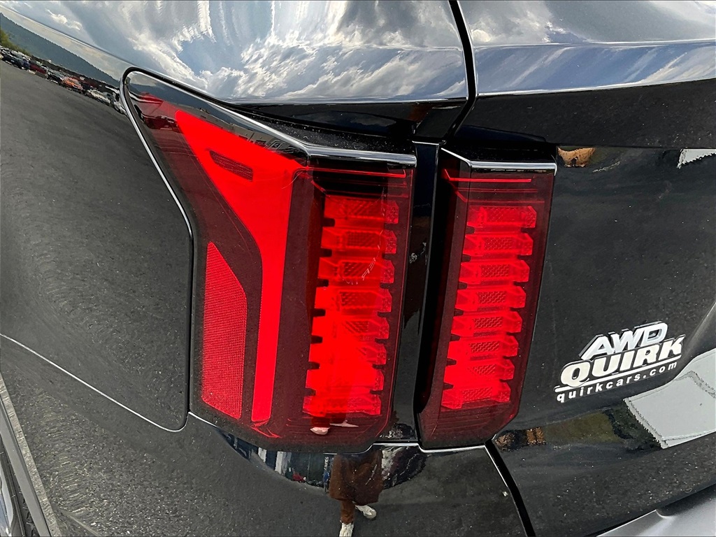 2022 Kia Sorento S - Photo 32