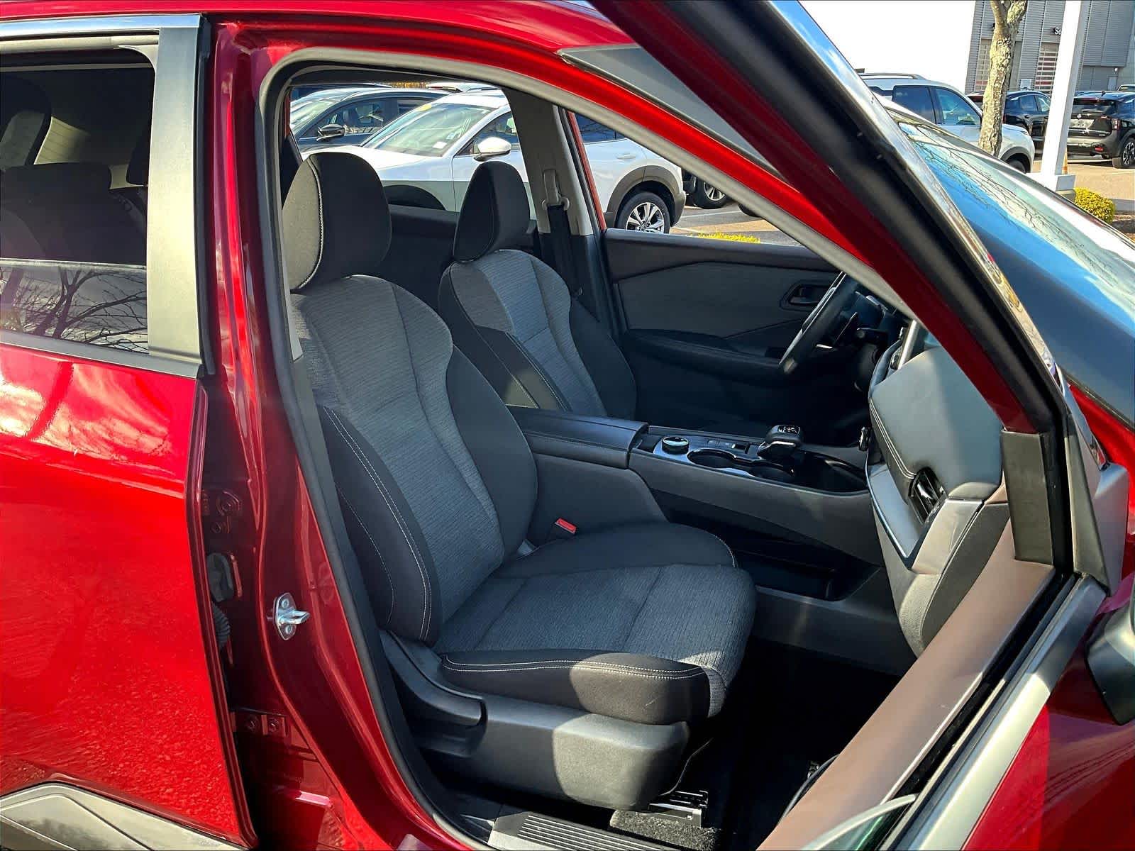 2021 Nissan Rogue S - Photo 11