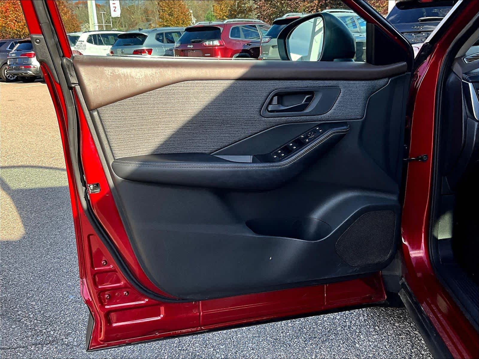 2021 Nissan Rogue S - Photo 9