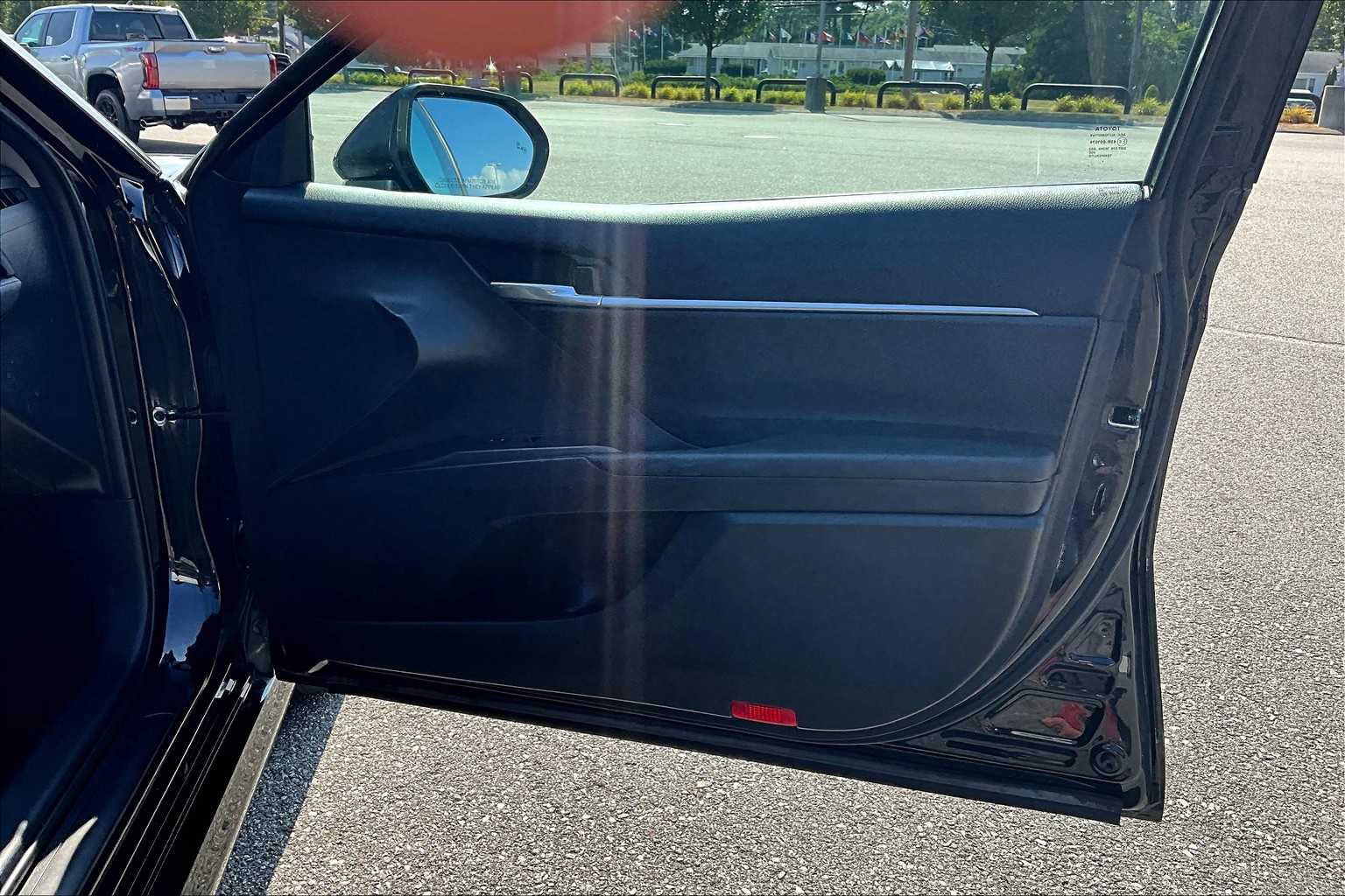 2023 Toyota Camry LE - Photo 12