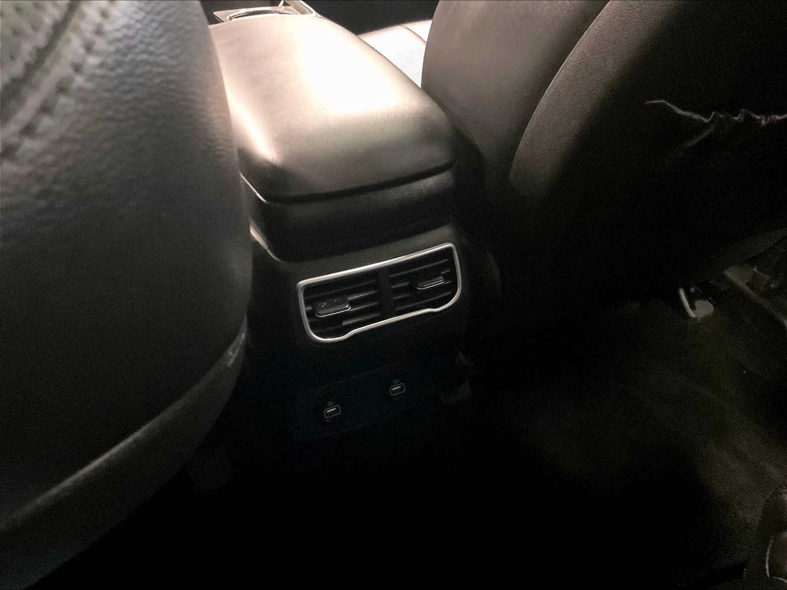 2022 Hyundai Santa Fe SEL - Photo 28