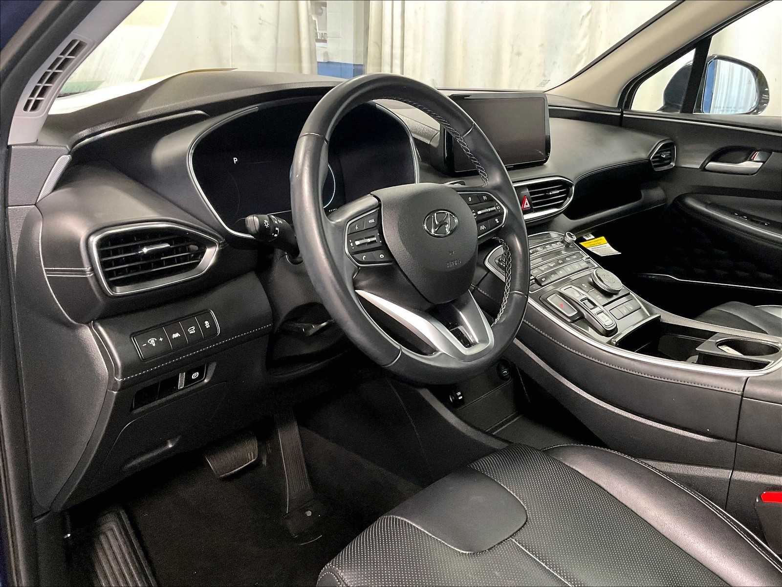 2022 Hyundai Santa Fe SEL - Photo 8