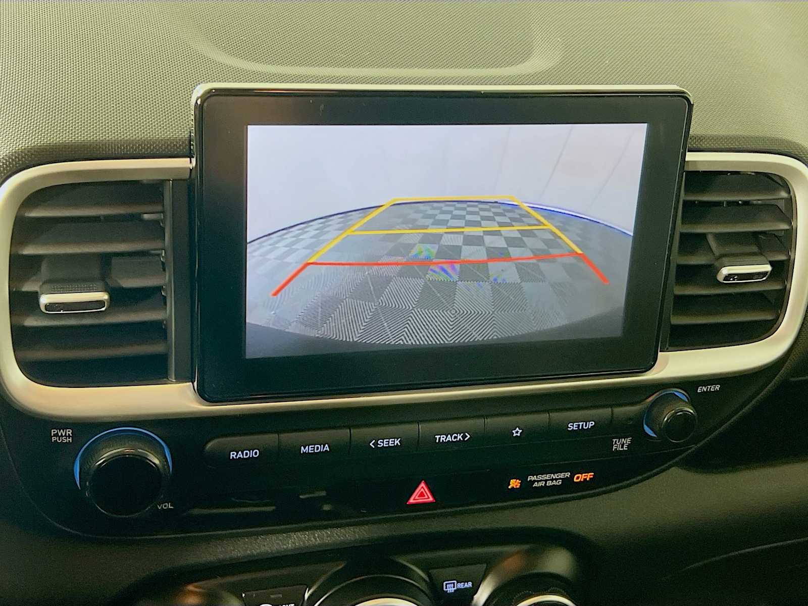 2022 Hyundai Venue SEL - Photo 13