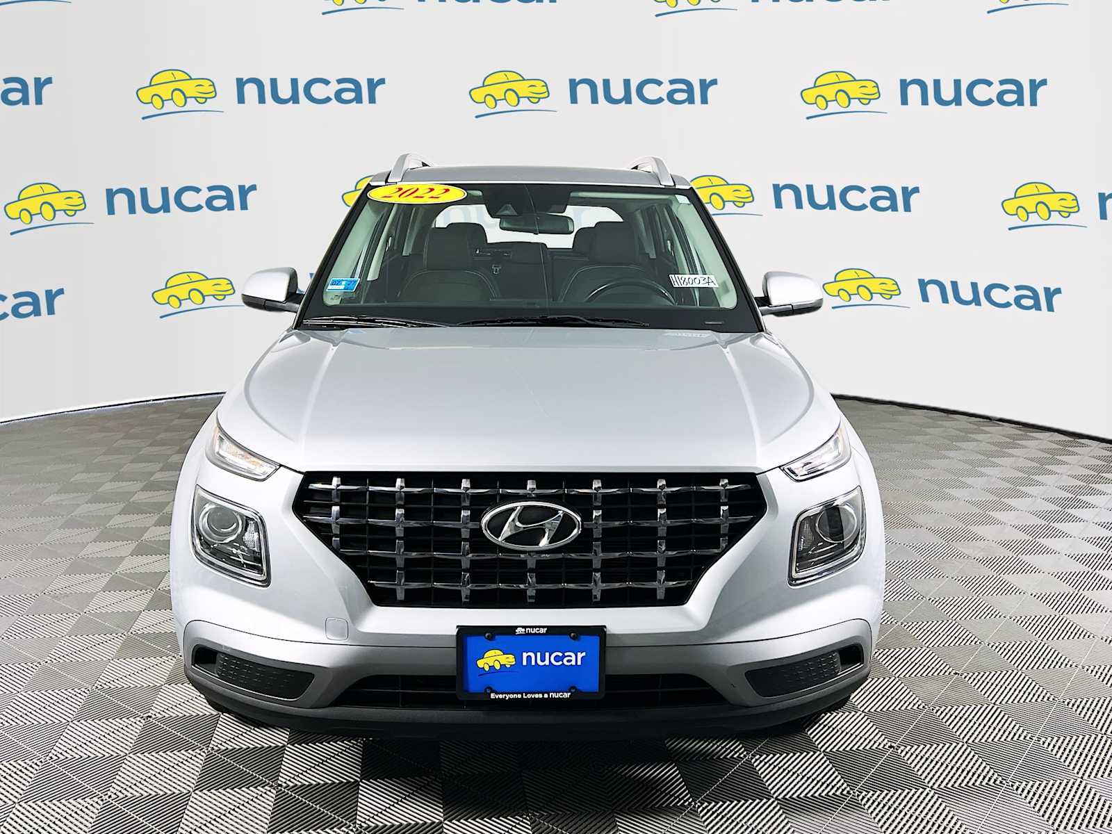2022 Hyundai Venue SEL - Photo 2
