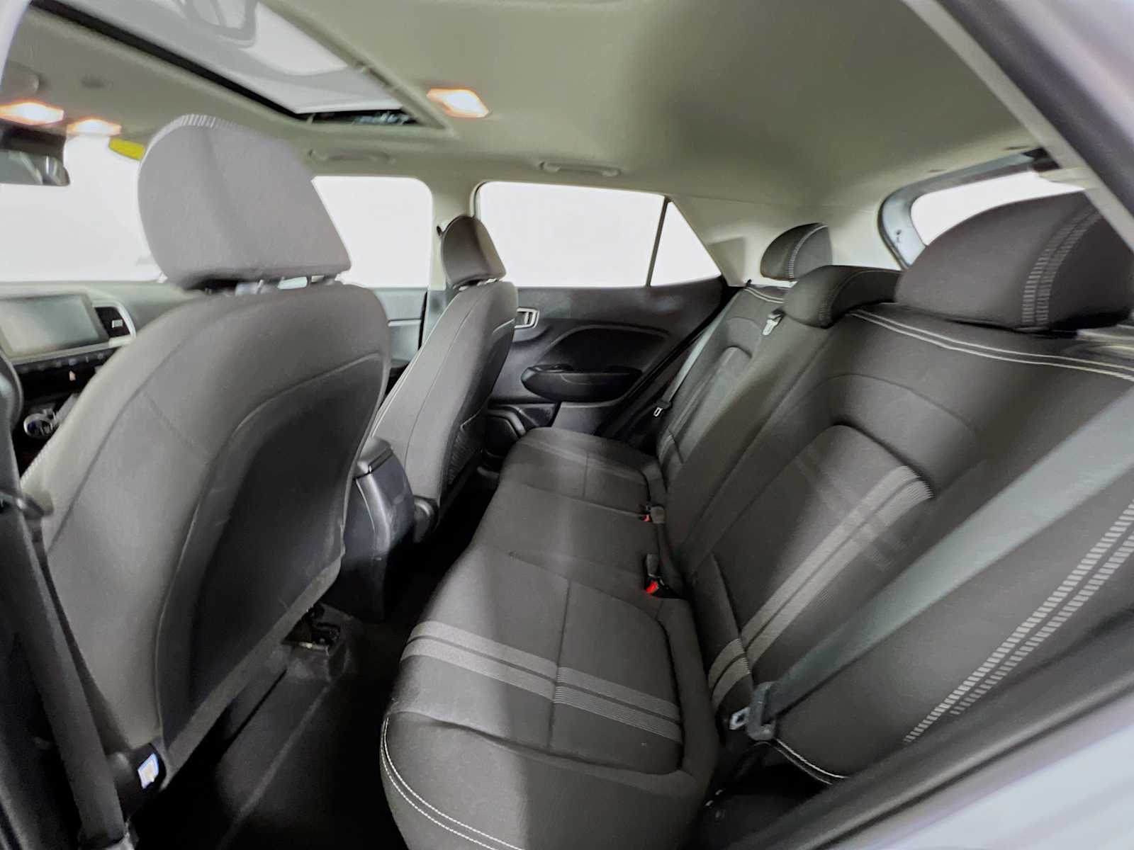 2022 Hyundai Venue SEL - Photo 24