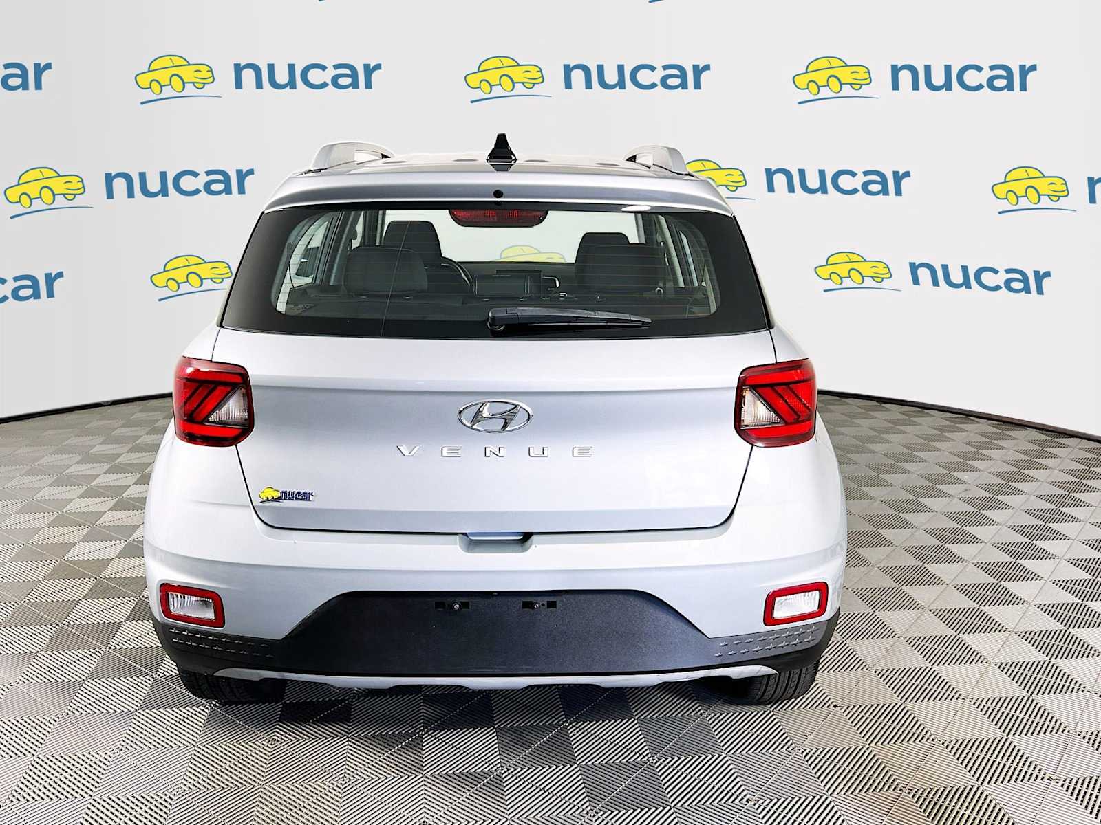 2022 Hyundai Venue SEL - Photo 6