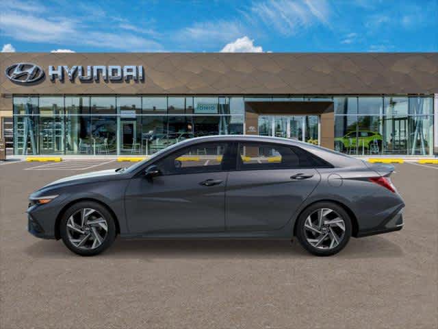 2025 Hyundai Elantra SEL Sport - Photo 3
