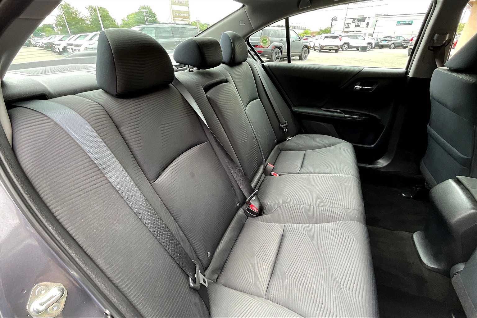2017 Honda Accord LX - Photo 16