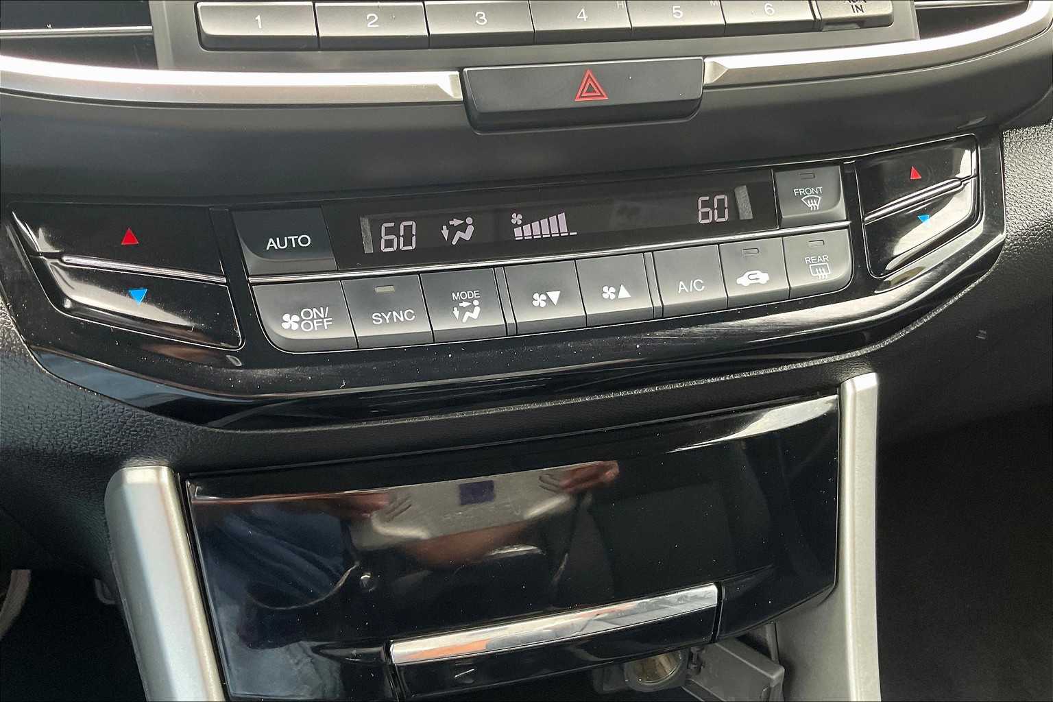 2017 Honda Accord LX - Photo 25