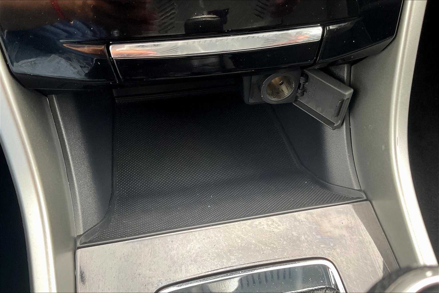 2017 Honda Accord LX - Photo 26