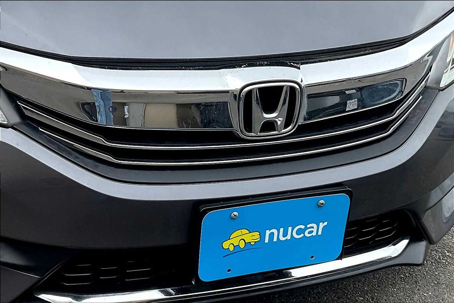 2017 Honda Accord LX - Photo 30