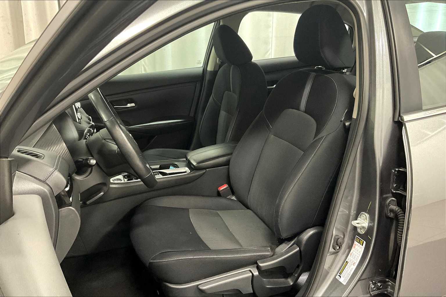 2021 Nissan Sentra SV - Photo 10