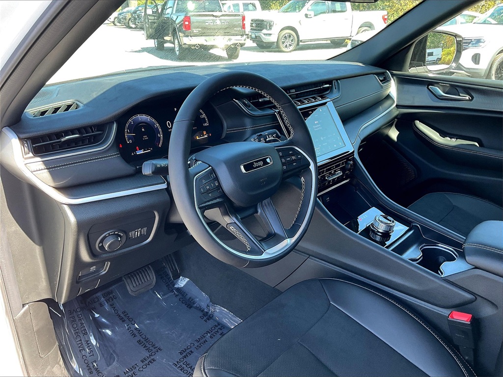2025 Jeep Grand Cherokee Altitude X - Photo 9