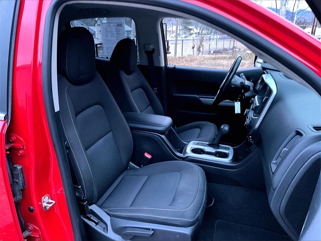 2018 Chevrolet Colorado LT - Photo 11