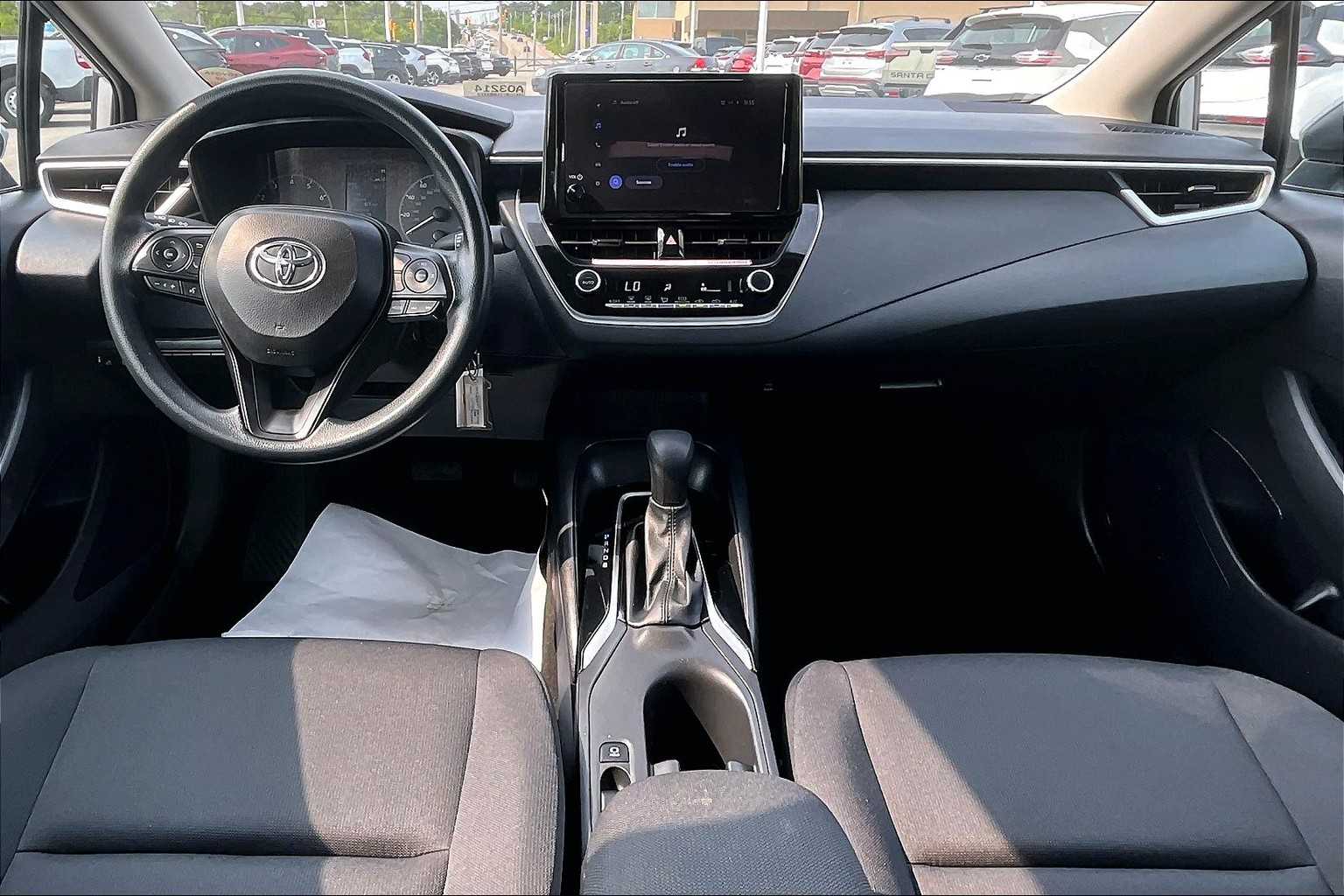 2024 Toyota Corolla LE - Photo 21