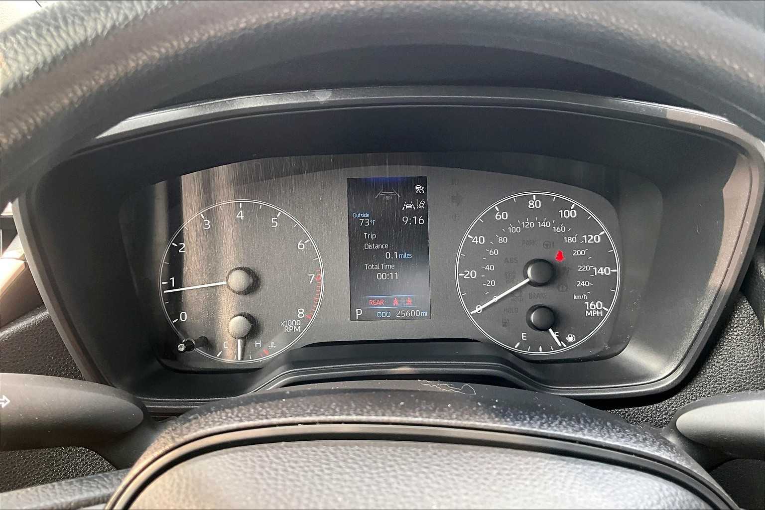 2024 Toyota Corolla LE - Photo 24