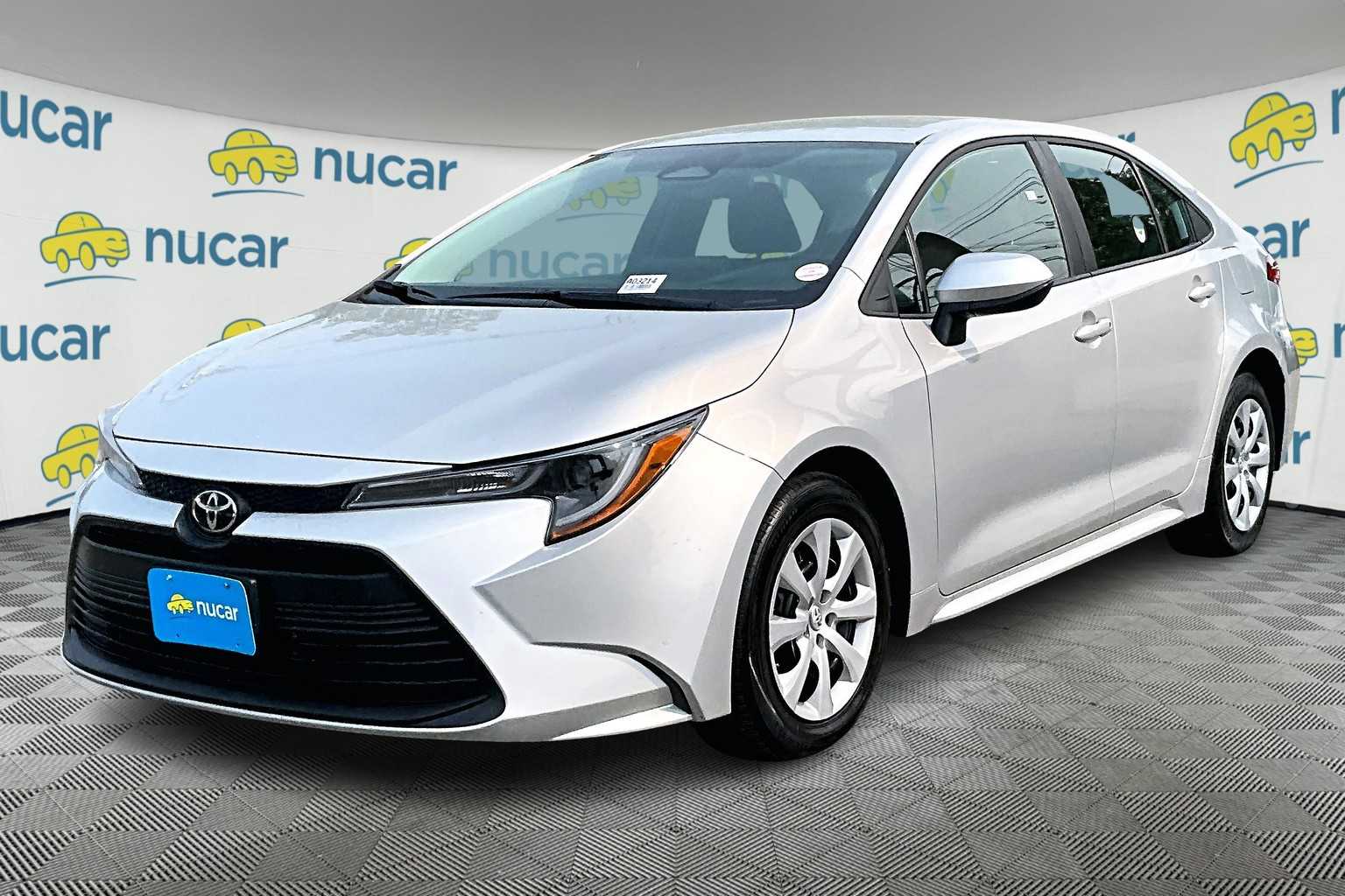 2024 Toyota Corolla LE - Photo 3
