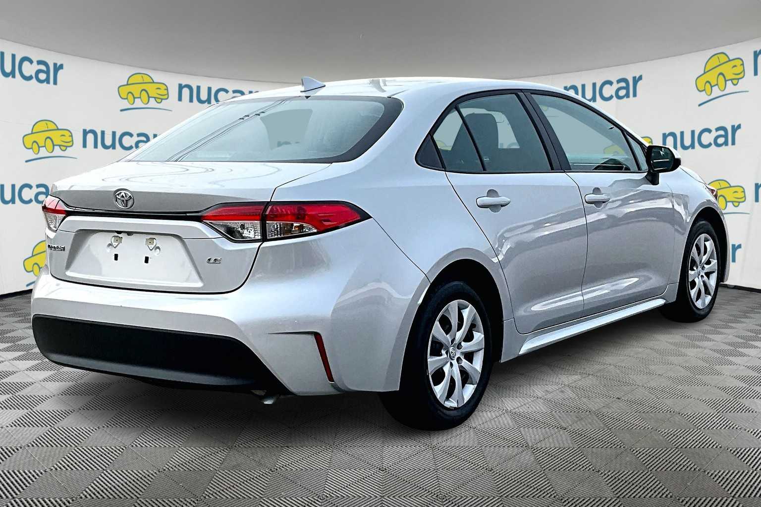 2024 Toyota Corolla LE - Photo 6