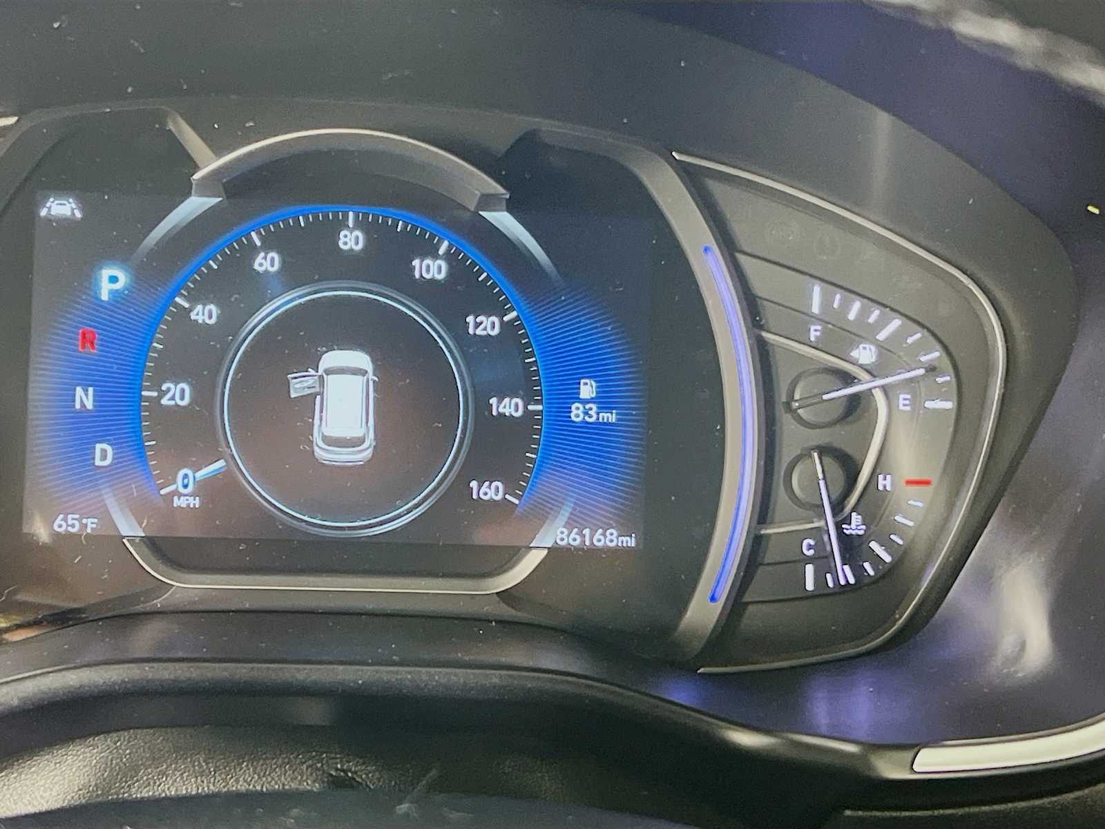 2020 Hyundai Santa Fe Limited - Photo 12