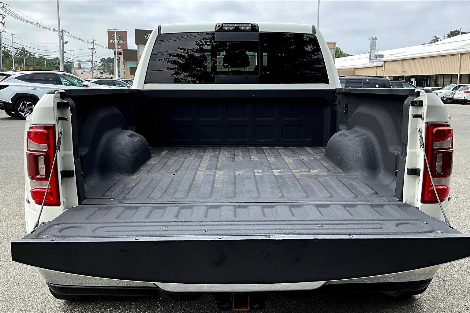 2019 Ram 3500 Laramie - Photo 28