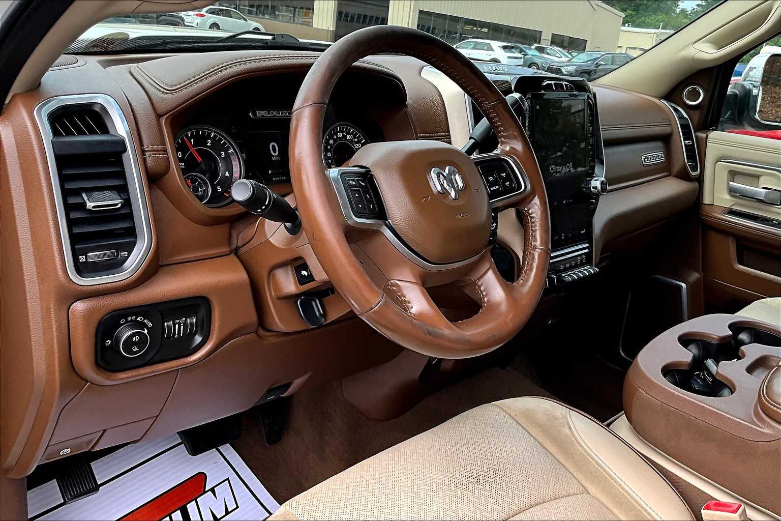2019 Ram 3500 Laramie - Photo 8
