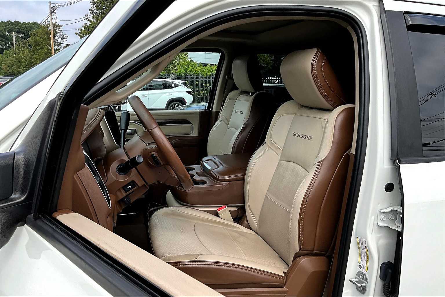 2019 Ram 3500 Laramie - Photo 10