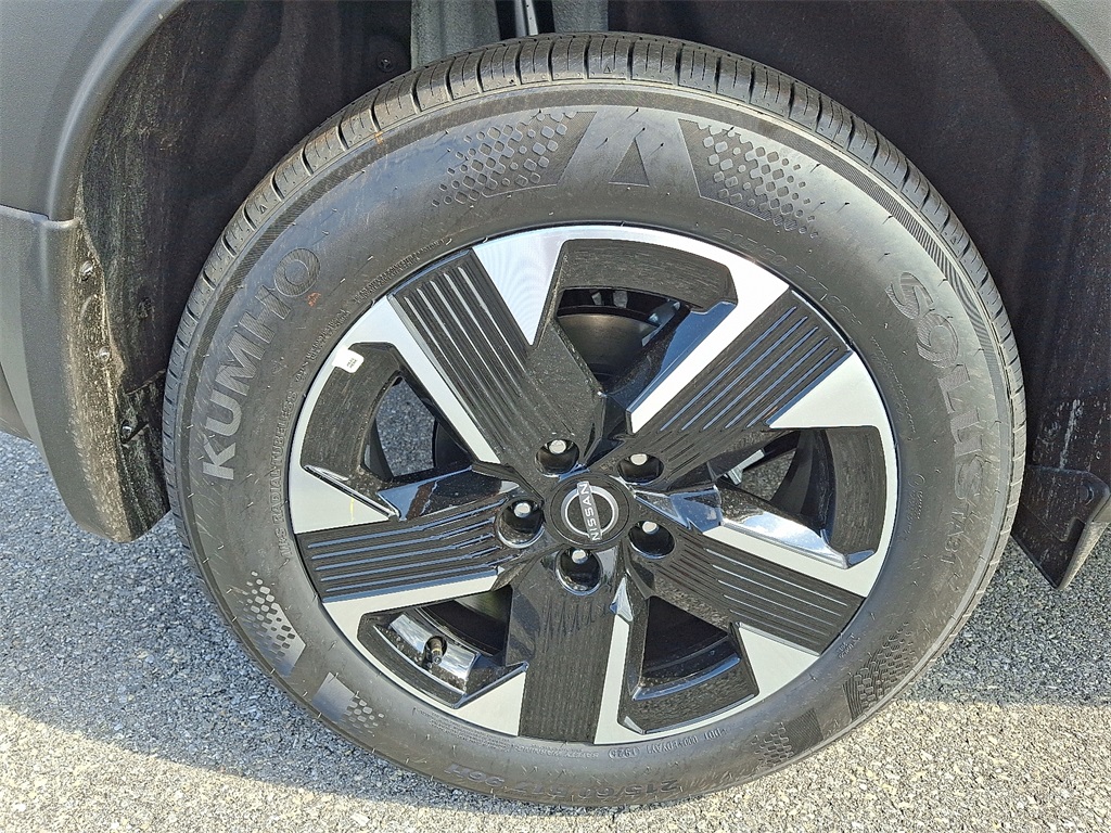 2025 Nissan Kicks SV - Photo 5
